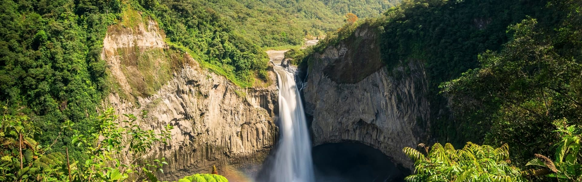 15 Day Ecuador Complete Classic Tour_ Andes, Amazon & Galapagos