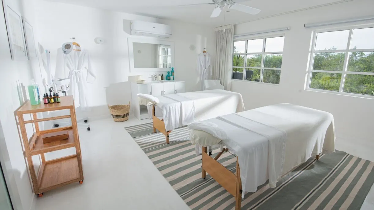 Finch Bay Spa