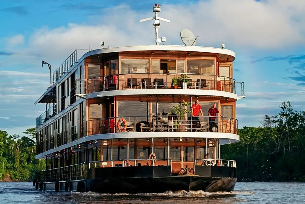 Anakonda Luxury Amazon Cruise